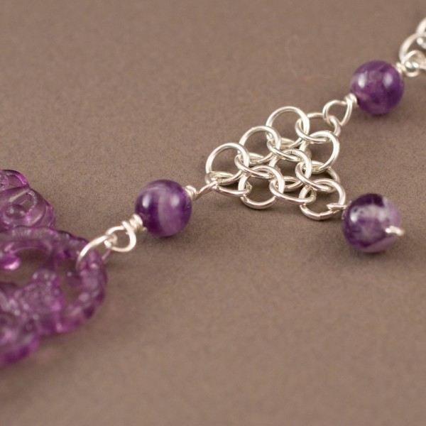 Luscious. Lucite and Sterling Silver Chainmaille Necklace